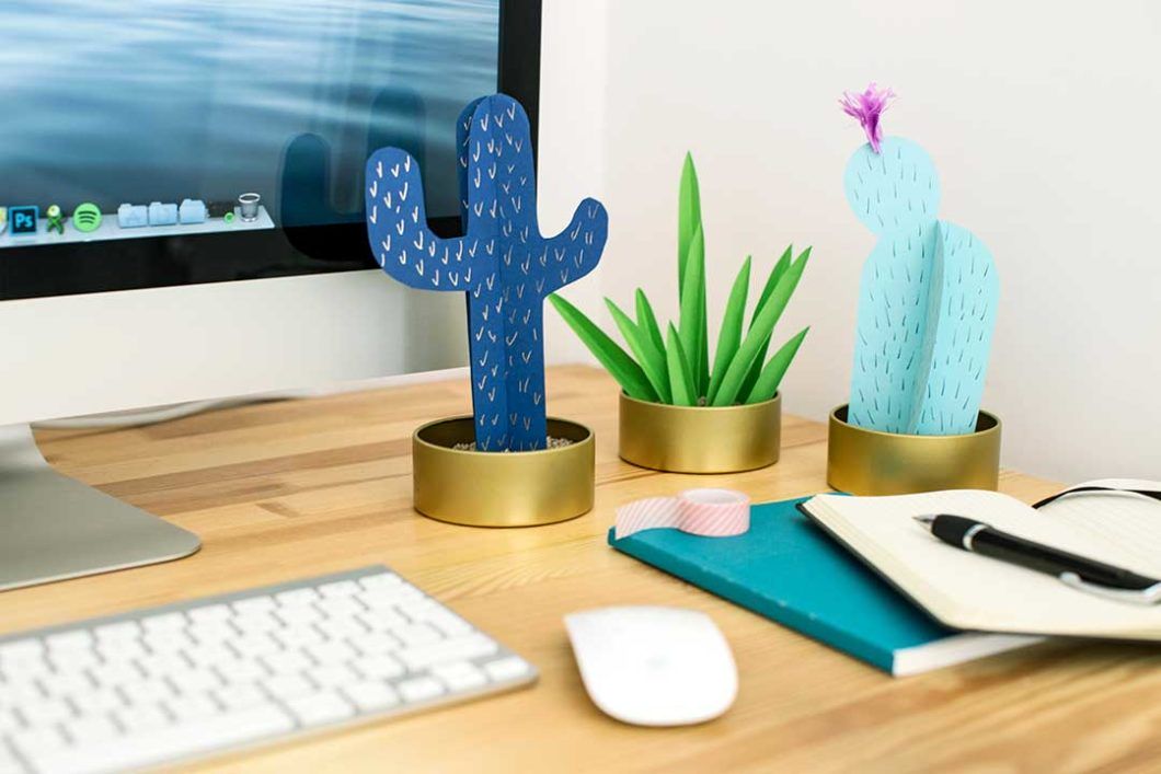 Zrób ozdobę na biurko w kształcie kaktusów